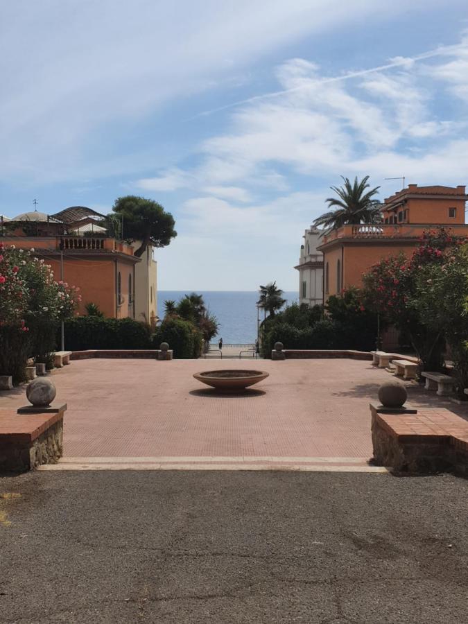 Suite La Marinella Localita Caccia Riserva Santa Marinella Exterior foto